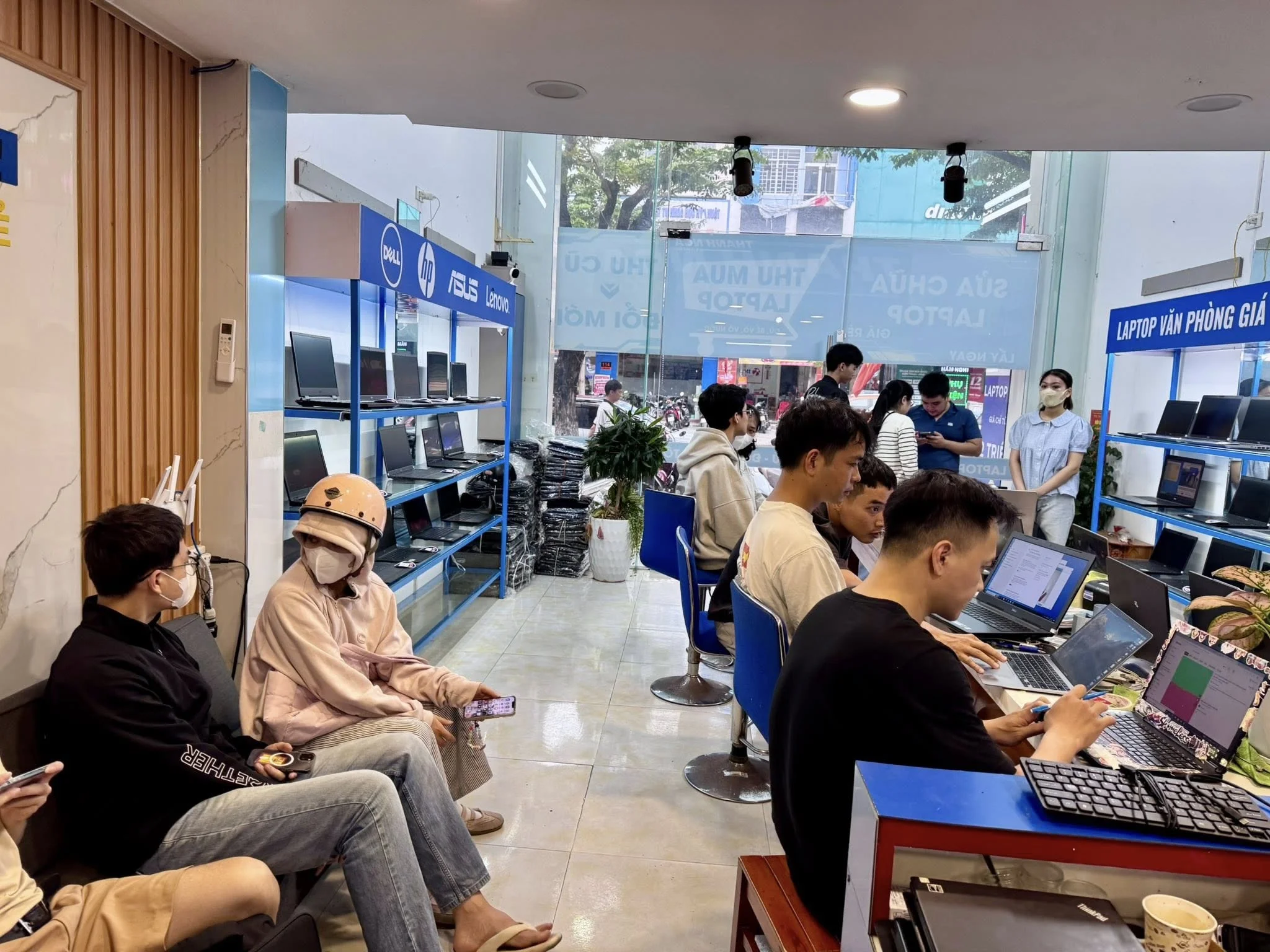 Sửa bản lề đồng giá 350k mọi dòng máy tại đà nẵng