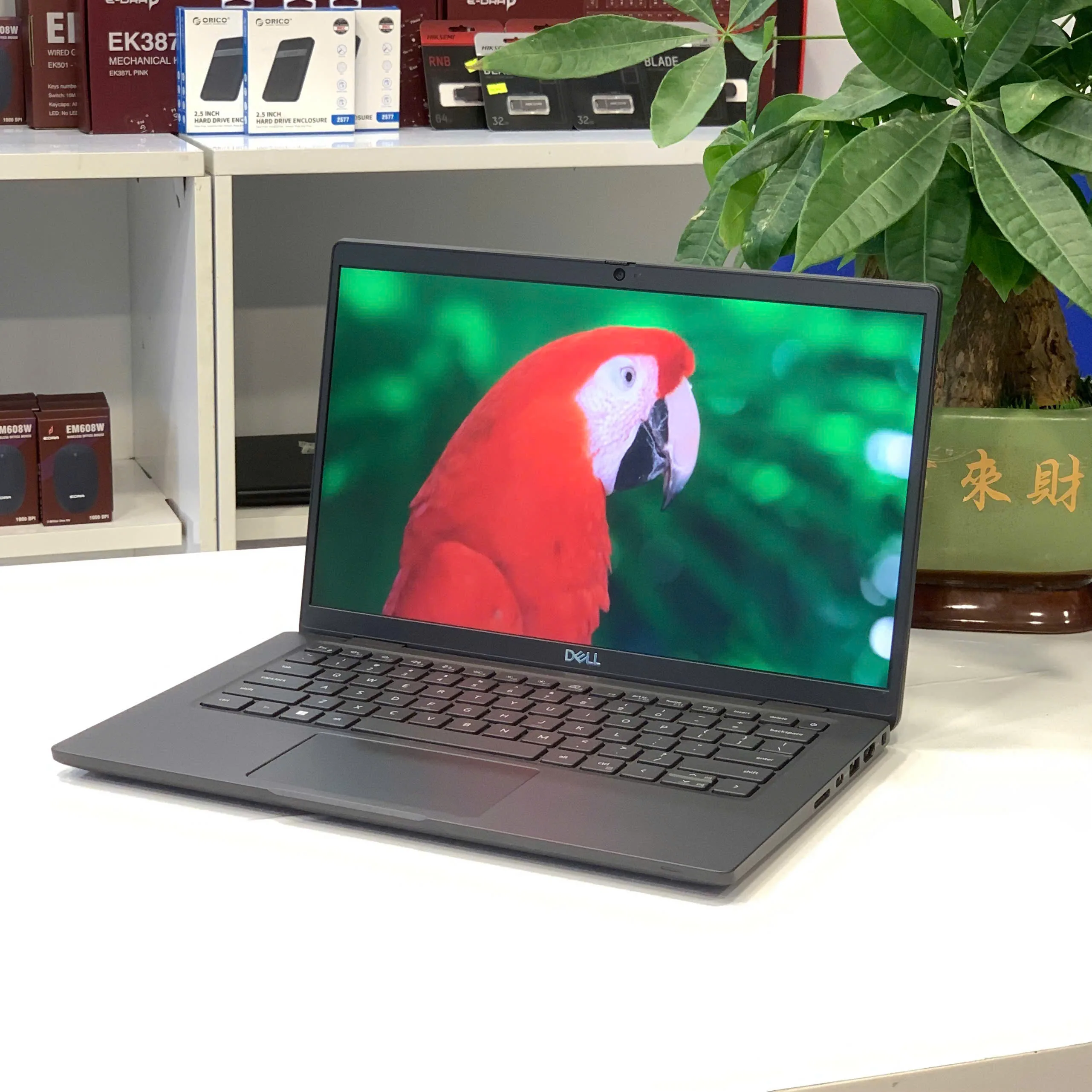 Laptop Laptop Dell Latitude 7330 Core i5-1245U, RAM 8GB, SSD 256GB, 13.3 inch Full HD