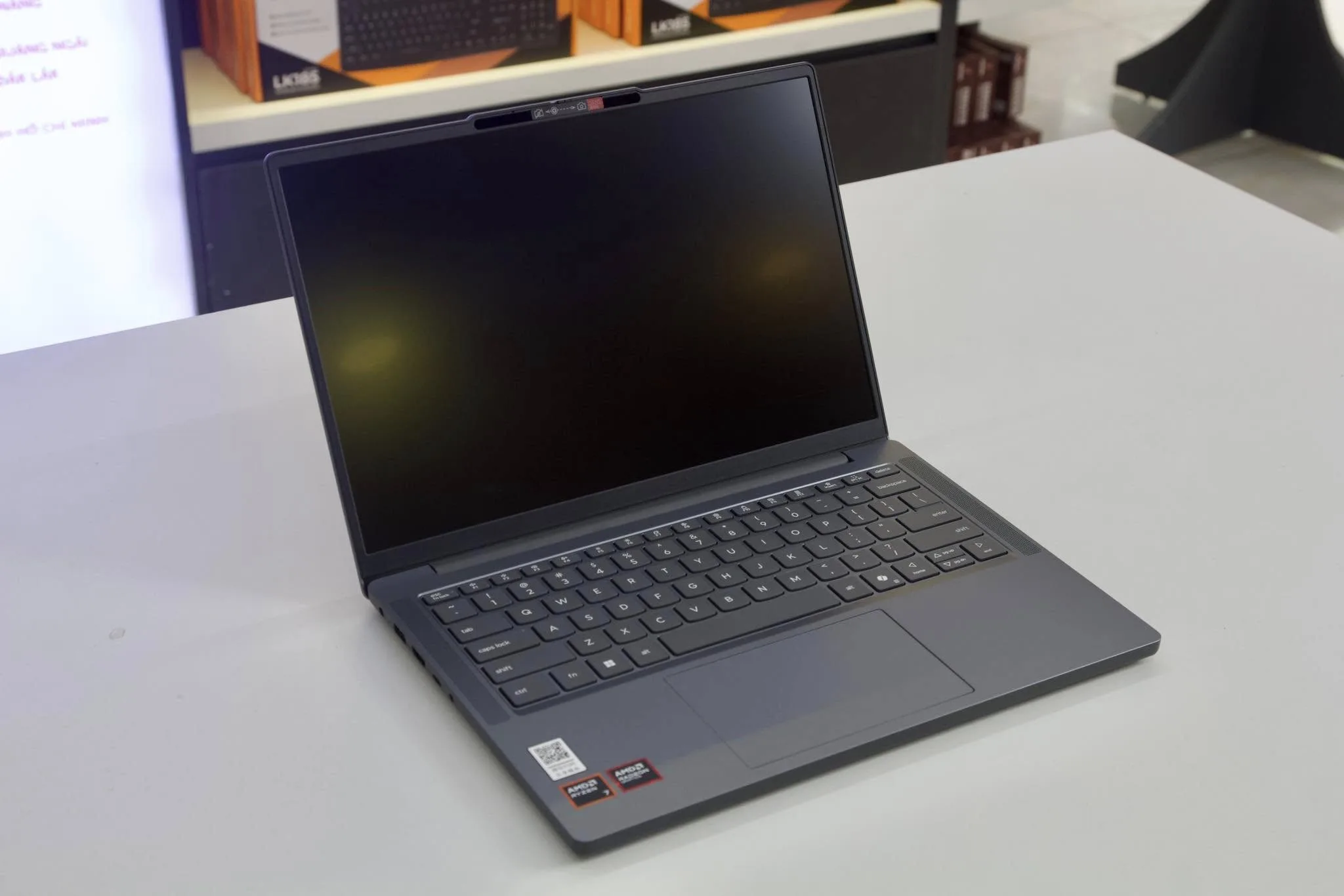 Laptop Laptop Lenovo XiaoXin 14c AHP10 Ryzen 7 - 8745HS/RAM 16GB/SSD 512GB/VGA 780M/14.0 inch FHD+