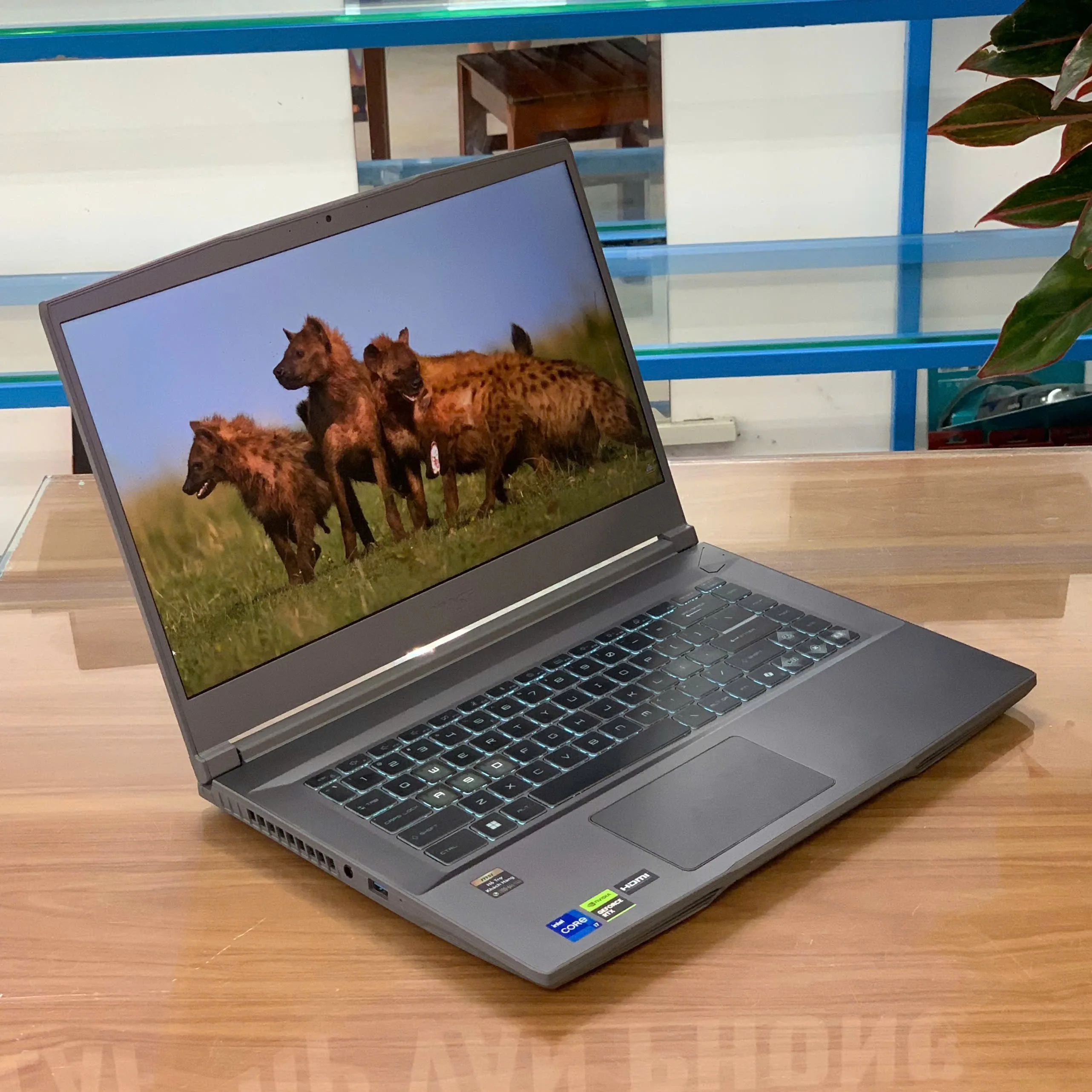 Laptop MSI Gaming Thin 15 B13UC - 1411VN/ CORE i7-13620H/ RAM 16GB/ SSD 512GB/ RTX 3050 4GB/ Full HD 144Hz (Like New)