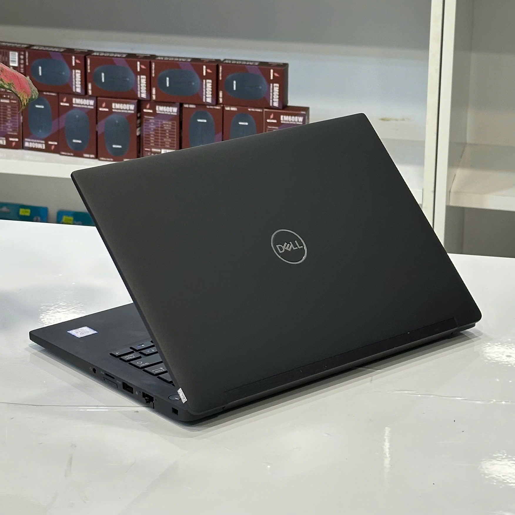 laptop-cu-dell-latitude-7390 (3).jpg